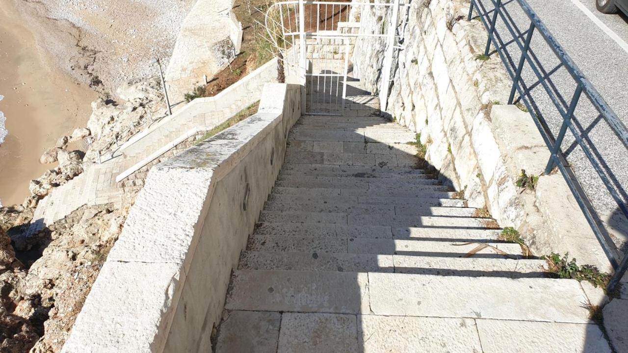 Luxury Seafront Apartment Banje Dubrovnik Bagian luar foto