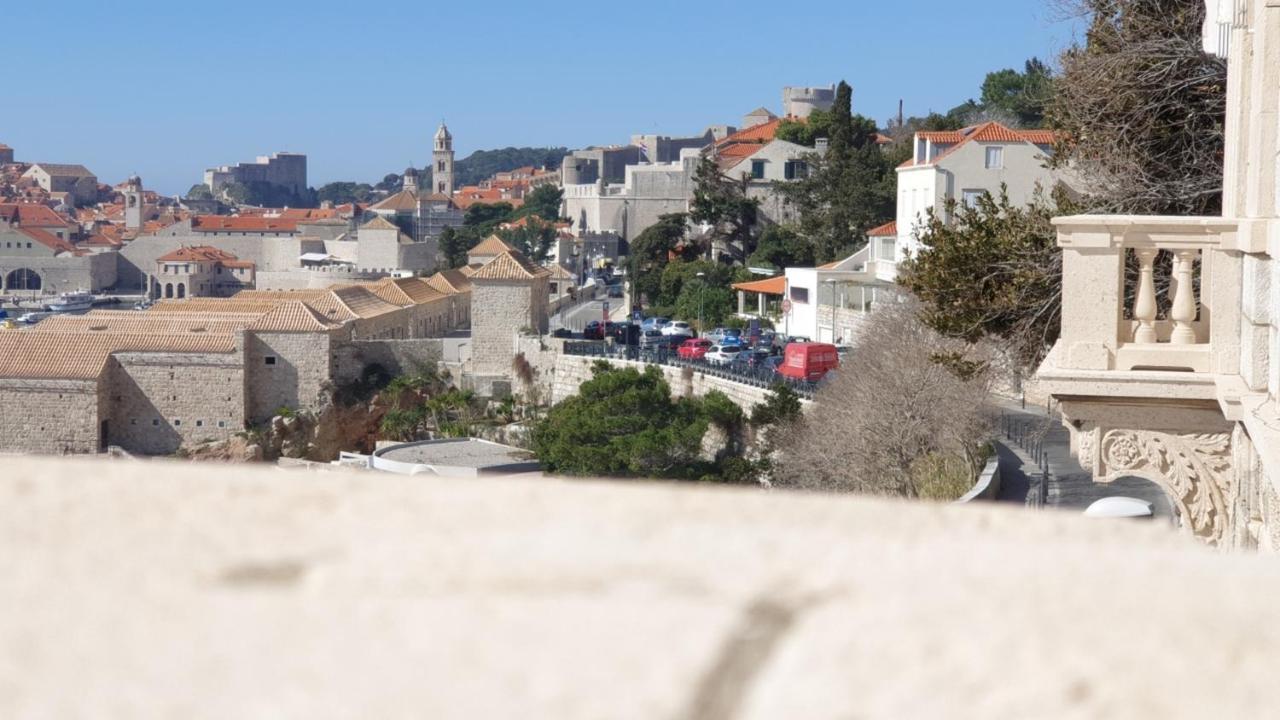 Luxury Seafront Apartment Banje Dubrovnik Bagian luar foto
