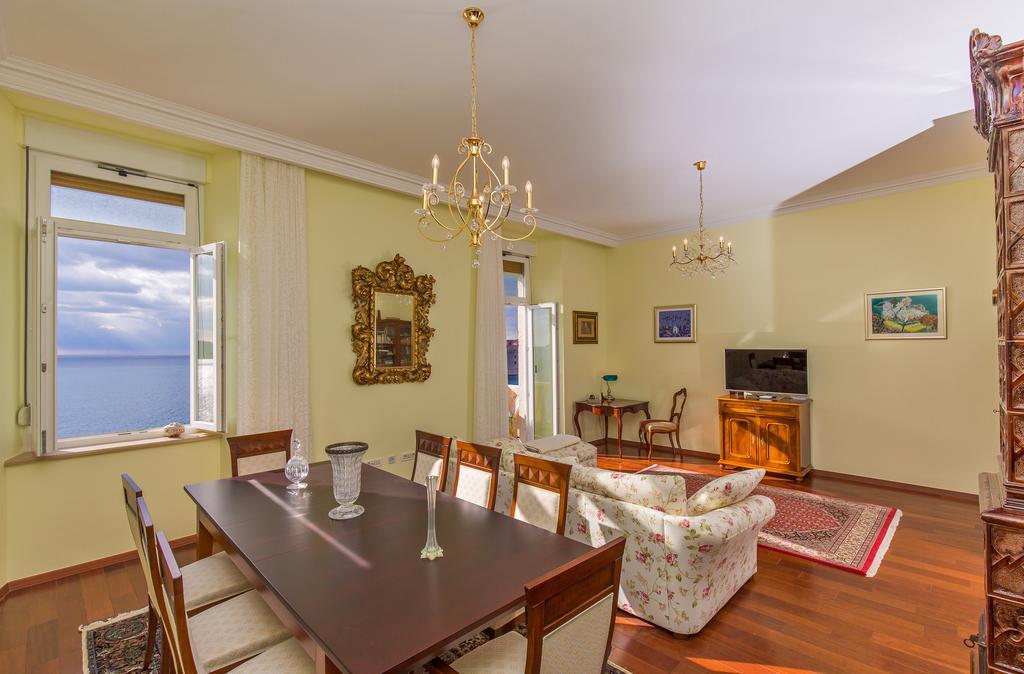 Luxury Seafront Apartment Banje Dubrovnik Bagian luar foto